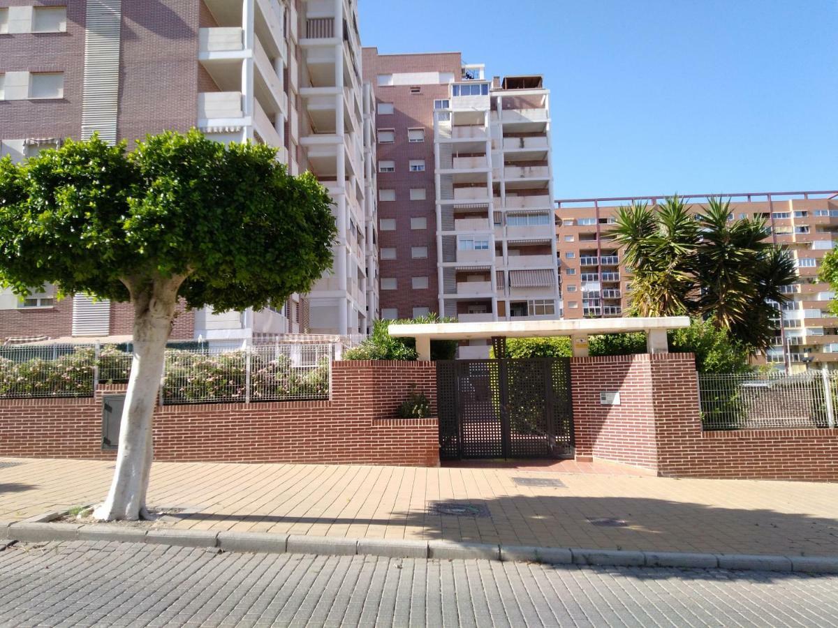 6 Carrer Llevant Benidorm Buitenkant foto